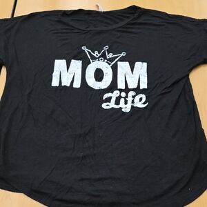 Acting Pro Black "MOM Life" Graphic Tee Size XL